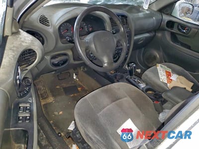 Zdjęcie 8 z 12 samochodu: 2004 HYUNDAI SANTA FE GLS VIN:KM8SC13D44U853676 - miniatura