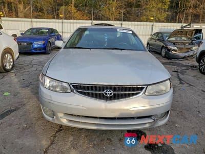 Piąte zdjęcie samochodu w środku: 2000 TOYOTA CAMRY SOLARA VIN:2T1CG22P4YC388012 - miniatura