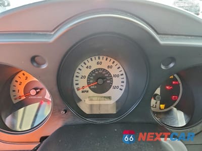 Zdjęcie 9 z 13 samochodu: 2004 NISSAN XTERRA XE VIN:5N1ED28Y84C624600 - miniatura