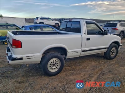 Trzecie zdjęcie samochodu z tyłu: 1995 CHEVROLET S TRUCK S10 VIN:1GCDT14Z6SK207331 - miniatura