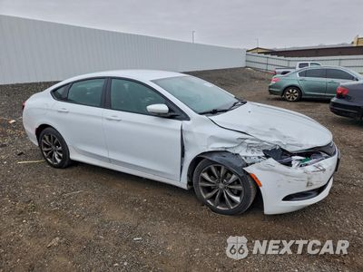 Czwarte zdjęcie samochodu z boku: 2015 CHRYSLER 200 S VIN:1C3CCCBB7FN536206 - miniatura