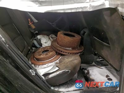 Zdjęcie 10 z 11 samochodu: 2013 VOLKSWAGEN JETTA TDI VIN:3VW3L7AJ7DM436512 - miniatura