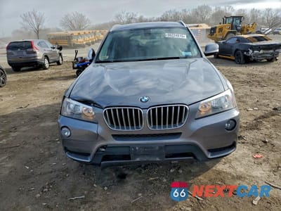 Piąte zdjęcie samochodu w środku: 2013 BMW X3 XDRIVE28I VIN:5UXWX9C5XD0A19132 - miniatura