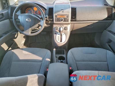 Zdjęcie 8 z 12 samochodu: 2008 NISSAN SENTRA 2.0 VIN:3N1AB61E58L677638 - miniatura