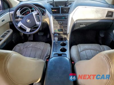 Zdjęcie 8 z 12 samochodu: 2011 CHEVROLET TRAVERSE LTZ VIN:1GNKVLED1BJ125469 - miniatura