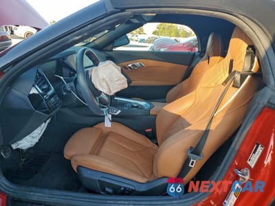 Zdjęcie 7 z 14 samochodu: 2025 BMW Z4 M40I VIN:WBAHF9C01SWY46538 - miniatura