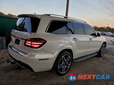 Trzecie zdjęcie samochodu z tyłu: 2018 MERCEDES-BENZ GLS 550 4MATIC VIN:4JGDF7DE5JB110476 - miniatura