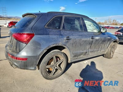 Trzecie zdjęcie samochodu z tyłu: 2016 AUDI SQ5 PREMIUM PLUS VIN:WA1CCAFP8GA122201 - miniatura
