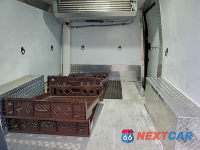 Zdjęcie 10 z 15 samochodu: 2020 MERCEDES-BENZ METRIS VIN:WD3PG3EA3L3646322 - miniatura