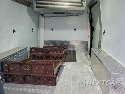 Zdjęcie 10 z 15 samochodu: 2020 MERCEDES-BENZ METRIS VIN:WD3PG3EA3L3646322 - miniatura