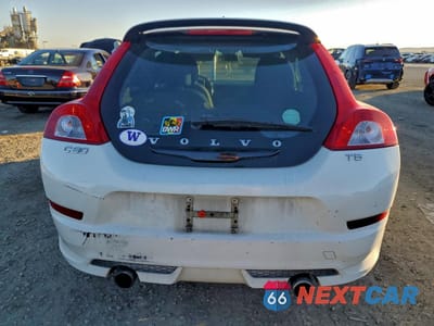 Zdjęcie 6 z 12 samochodu: 2011 VOLVO C30 T5 VIN:YV1672MKXB2223290 - miniatura