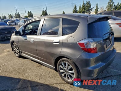 Drugie zdjęcie samochodu z przodu: 2012 HONDA FIT SPORT VIN:JHMGE8H58CC042044 - miniatura