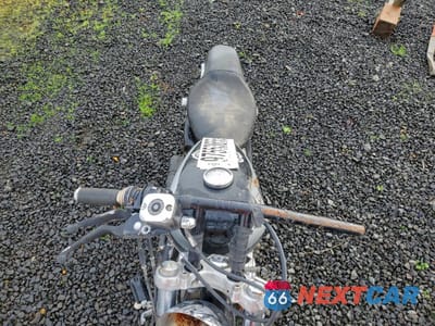Piąte zdjęcie samochodu w środku: 2000 HARLEY-DAVIDSON XL1200 C VIN:1HD1CGP35YK117432 - miniatura