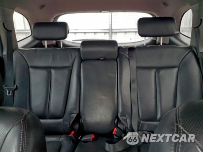 Zdjęcie 10 z 13 samochodu: 2007 HYUNDAI SANTA FE SE VIN:5NMSH13E67H123701 - miniatura