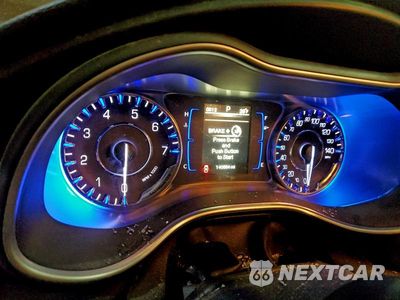 Zdjęcie 9 z 12 samochodu: 2015 CHRYSLER 200 LIMITED VIN:1C3CCCABXFN590228 - miniatura