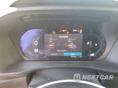 Zdjęcie 9 z 14 samochodu: 2025 VOLVO XC40 ULTRA VIN:YV4L12UM3S2453889 - miniatura