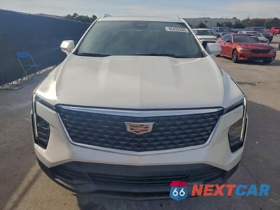 Piąte zdjęcie samochodu w środku: 2024 CADILLAC XT4 LUXURY VIN:1GYAZAR40RF201679 - miniatura