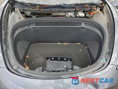 Zdjęcie 11 z 11 samochodu: 2019 TESLA MODEL 3 VIN:5YJ3E1EB4KF205517 - miniatura