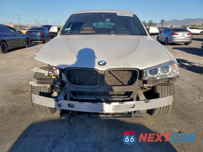 Piąte zdjęcie samochodu w środku: 2018 BMW X4 XDRIVE28I VIN:5UXXW3C5XJ0T82074 - miniatura