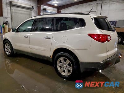 Drugie zdjęcie samochodu z przodu: 2011 CHEVROLET TRAVERSE LT VIN:1GNKVJED1BJ118882 - miniatura