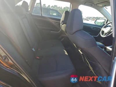 Zdjęcie 11 z 13 samochodu: 2023 TOYOTA RAV4 LE VIN:2T3H1RFV2PC228113 - miniatura