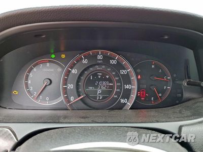 Zdjęcie 9 z 11 samochodu: 2016 HONDA ACCORD SPORT VIN:1HGCR2F52GA040250 - miniatura