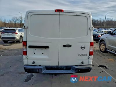 Zdjęcie 6 z 13 samochodu: 2018 NISSAN NV 1500 S VIN:1N6BF0KM1JN802789 - miniatura