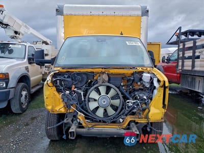 Piąte zdjęcie samochodu w środku: 2022 GMC SAVANA BOX TRUCK VIN:7GZ37TC78NN004345 - miniatura
