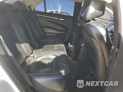 Zdjęcie 10 z 15 samochodu: 2015 CHRYSLER 300 LIMITED VIN:2C3CCAAG0FH849298 - miniatura