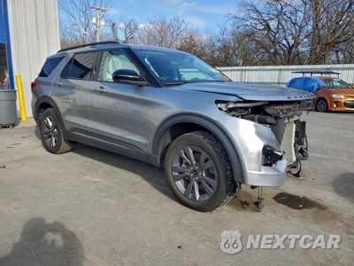 Czwarte zdjęcie samochodu z boku: 2022 FORD EXPLORER XLT VIN:1FMSK8DH8NGB43080 - miniatura