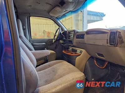 Zdjęcie 11 z 15 samochodu: 2000 GMC SAVANA DELIVERY VAN VIN:1GTGG25R2Y1269314 - miniatura