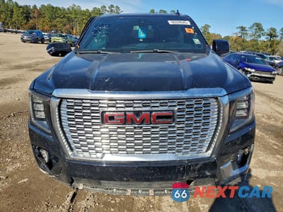Piąte zdjęcie samochodu w środku: 2022 GMC YUKON XL DENALI VIN:1GKS2JKL4NR260960 - miniatura