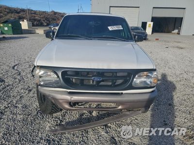 Piąte zdjęcie samochodu w środku: 1997 MERCURY MOUNTAINEER VIN:4M2DU55P2VUJ59704 - miniatura