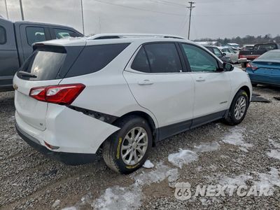 Trzecie zdjęcie samochodu z tyłu: 2018 CHEVROLET EQUINOX LT VIN:2GNAXJEV8J6327157 - miniatura