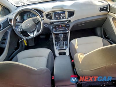 Zdjęcie 8 z 13 samochodu: 2018 HYUNDAI IONIQ SEL VIN:KMHC75LC2JU072125 - miniatura