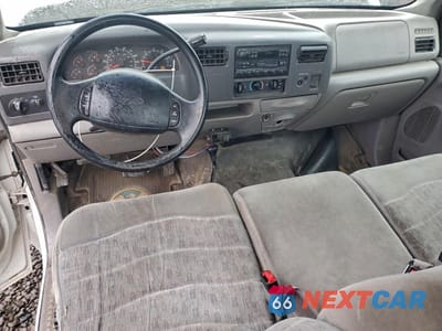 Zdjęcie 8 z 12 samochodu: 2000 FORD F250 SUPER DUTY VIN:1FTNX21S9YED20543 - miniatura