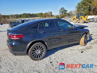 Trzecie zdjęcie samochodu z tyłu: 2021 MERCEDES-BENZ GLC COUPE 300 4MATIC VIN:W1N0J8EB4MF898085 - miniatura