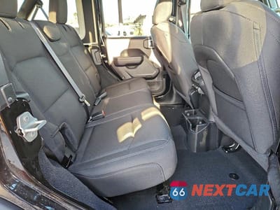 Zdjęcie 11 z 13 samochodu: 2023 JEEP WRANGLER SPORT VIN:1C4HJXDG3PW582084 - miniatura