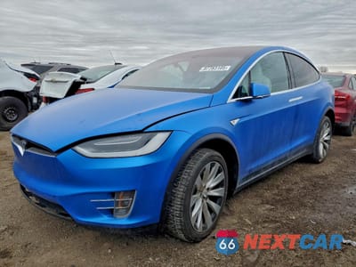 2016 TESLA MODEL X 5YJXCAE44GF019850 - główne zdjęcie licytacji z USA - miniatura