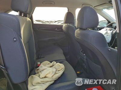 Zdjęcie 11 z 15 samochodu: 2020 KIA SORENTO L VIN:5XYPG4A37LG654745 - miniatura