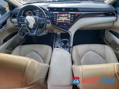 Zdjęcie 8 z 13 samochodu: 2020 TOYOTA CAMRY XLE VIN:4T1F31AK5LU541125 - miniatura