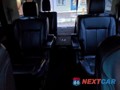 Zdjęcie 10 z 14 samochodu: 2023 FORD EXPEDITION MAX XLT VIN:1FMJK1J83PEA05937 - miniatura
