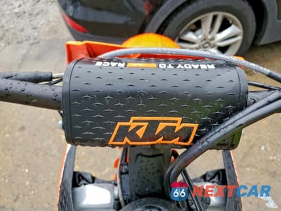 Zdjęcie 7 z 8 samochodu: 2023 KTM 300 SX VIN:VBKSXP233PM315588 - miniatura