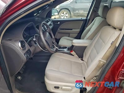 Zdjęcie 7 z 13 samochodu: 2008 FORD TAURUS X SEL VIN:1FMDK02W98GA41450 - miniatura
