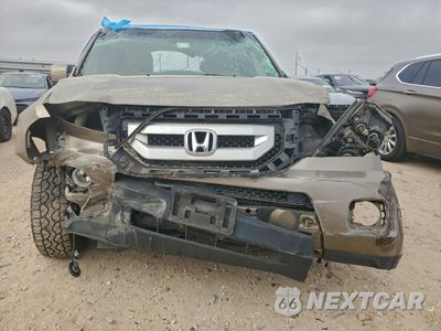 Piąte zdjęcie samochodu w środku: 2010 HONDA PILOT EXL VIN:5FNYF4H5XAB011695 - miniatura