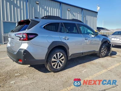 Trzecie zdjęcie samochodu z tyłu: 2025 SUBARU OUTBACK PREMIUM VIN:4S4BTAFC0S3254389 - miniatura