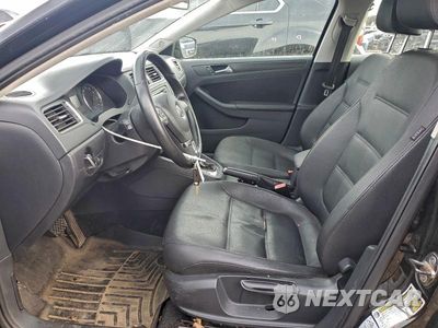 Zdjęcie 7 z 13 samochodu: 2012 VOLKSWAGEN JETTA SE VIN:3VWDP7AJ7CM415117 - miniatura