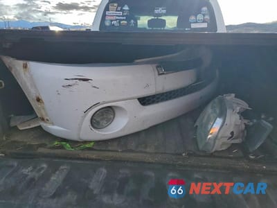 Zdjęcie 12 z 12 samochodu: 2005 TOYOTA TUNDRA DOUBLE CAB SR5 VIN:5TBDT441X5S485926 - miniatura