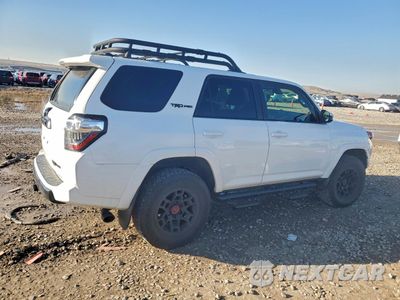 Trzecie zdjęcie samochodu z tyłu: 2021 TOYOTA 4RUNNER VENTURE VIN:JTELU5JR9M5892118 - miniatura