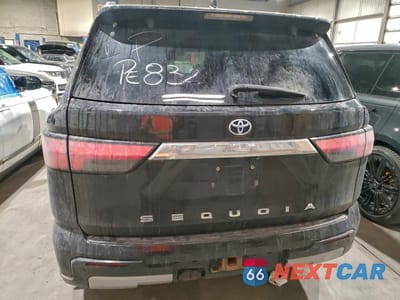 Zdjęcie 6 z 12 samochodu: 2023 TOYOTA SEQUOIA SR5 VIN:7SVAAABA7PX002896 - miniatura